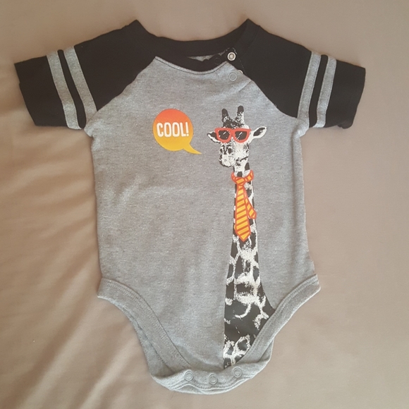 Onsie - Picture 1 of 2